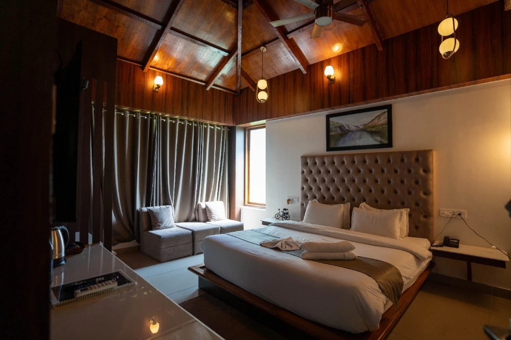 Ocean tree - Premium Family Suite - 1.webp